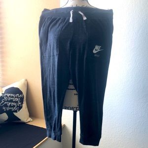 Nike Just Do IT capri pants